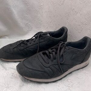 Reebok Men's CTE Classic Suede Size 12 Black Retro Low Top